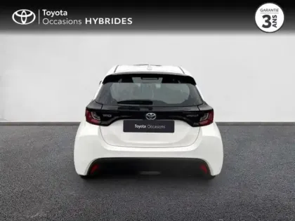 Photo 3 Toyota Yaris  116h Dynamic 5p MY22