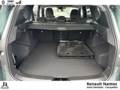 Photo 21 Dacia Bigster  1.8 hybrid 155ch Extreme