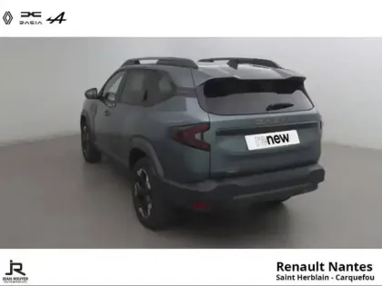 Photo 2 Dacia Bigster  1.8 hybrid 155ch Extreme