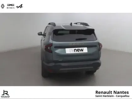 Photo 3 Dacia Bigster  1.8 hybrid 155ch Extreme