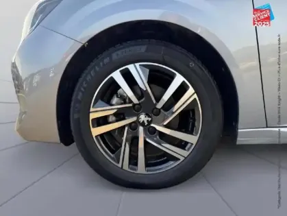 Photo 9 Peugeot 208  1.2 PureTech 100ch S&S Allure