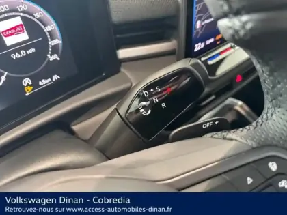 Photo 8 Volkswagen T-roc  1.5 eTSI 150ch R-Line DSG7