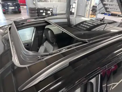 Photo 7 Volkswagen T-roc  1.5 TSI Evo2 150ch R-Line Edition DSG7