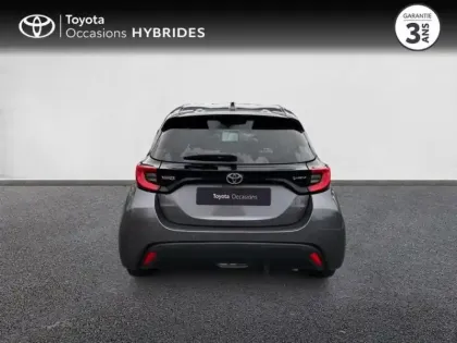 Photo 18 Toyota Yaris  116h Design 5p MC24