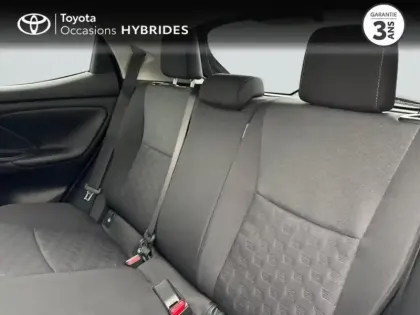 Photo 26 Toyota Yaris  116h Design 5p MC24