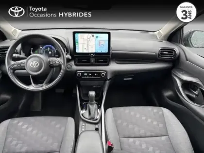 Photo 22 Toyota Yaris  116h Design 5p MC24