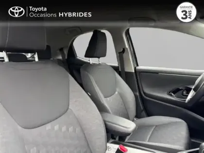 Photo 20 Toyota Yaris  116h Design 5p MC24