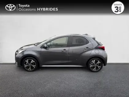 Photo 17 Toyota Yaris  116h Design 5p MC24
