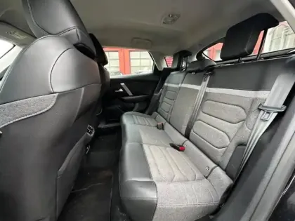 Photo 11 Citroën C4  PureTech 130ch S&S Feel Pack Business EAT8