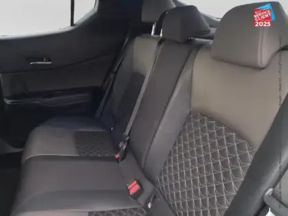 Photo 10 Toyota C-HR  184h Distinctive 2WD E-CVT MY22