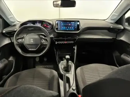 Photo 13 Peugeot 208  1.5 BlueHDi 100ch S&S Active