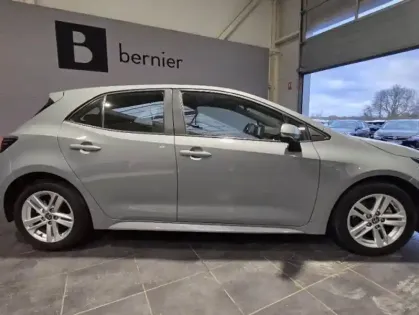 Photo 2 Toyota Corolla  122h Dynamic Business + Programme Beyond Zero Academy MY22