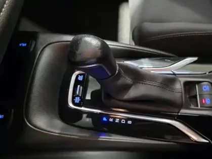 Photo 12 Toyota Corolla  122h Dynamic Business + Programme Beyond Zero Academy MY22