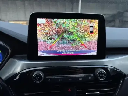 Photo 13 Ford Kuga  2.5 Duratec 190ch FHEV E85 Titanium BVA