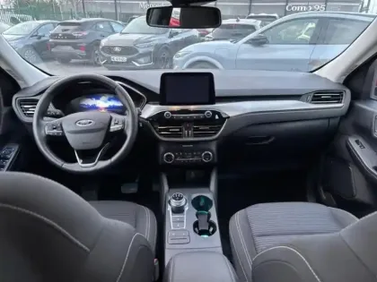 Photo 5 Ford Kuga  2.5 Duratec 190ch FHEV E85 Titanium BVA