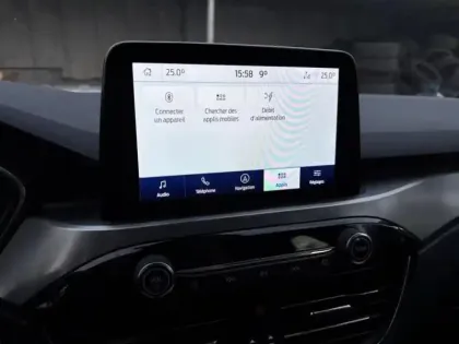 Photo 12 Ford Kuga  2.5 Duratec 190ch FHEV E85 Titanium BVA