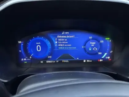 Photo 10 Ford Kuga  2.5 Duratec 190ch FHEV E85 Titanium BVA