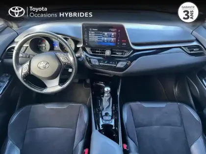 Photo 7 Toyota C-HR  122h Collection 2WD E-CVT RC18