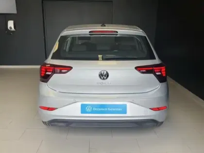 Photo 10 Volkswagen Polo  1.0 TSI 95ch VW Edition DSG7