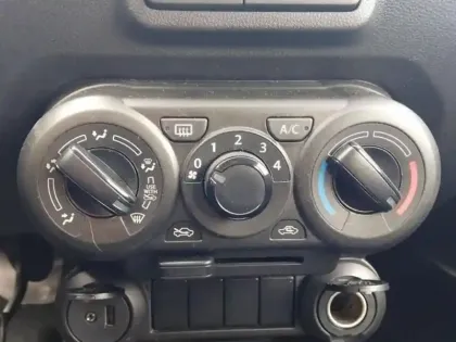 Photo 14 Suzuki Ignis  1.2 Dualjet Hybrid 83ch Avantage