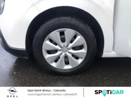 Photo 10 Citroën C3  1.2 PureTech 83ch S&S  Feel Business