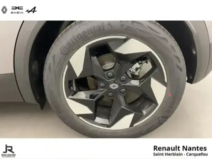 Photo 8 Renault Captur  1.6 E-Tech full hybrid 145ch Techno