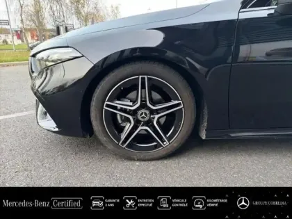 Photo 12 Mercedes Classe A  180 d 116ch AMG Line 8G-DCT
