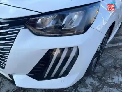 Photo 12 Peugeot 208  1.2 PURETECH 100CH S&S ALLURE