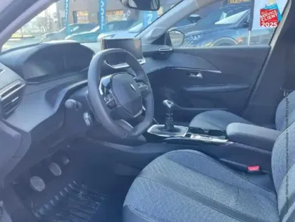 Photo 29 Peugeot 208  1.2 PURETECH 100CH S&S ALLURE