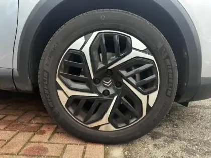 Photo 20 Citroën C4  PureTech 130ch S&S Shine