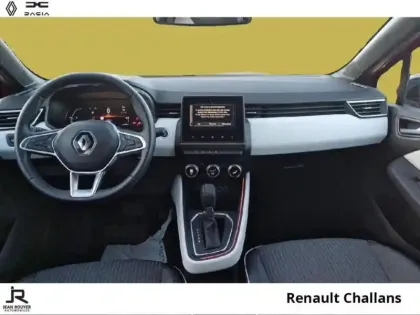 Photo 19 Renault Clio  1.6 E-Tech hybride 145ch Techno