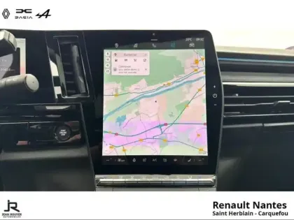 Photo 10 Renault Austral  1.2 E-Tech full hybrid 200ch Iconic esprit Alpine