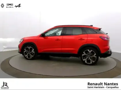 Photo 2 Renault Austral  1.2 E-Tech full hybrid 200ch Iconic esprit Alpine