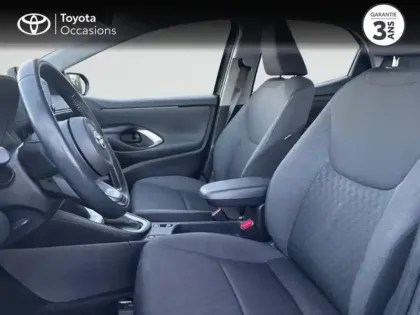 Photo 10 Toyota Yaris  116h Dynamic 5p MY22