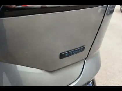 Photo 11 Renault Austral  1.2 E-Tech full hybrid 200ch Techno esprit Alpine - 24