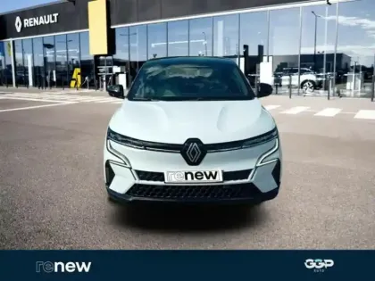 Photo 2 Renault Megane  E-Tech Electric EV60 220ch Iconic super charge