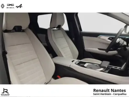 Photo 9 Renault Espace  1.2 E-Tech full hybrid 200ch Iconic 5 places - 24