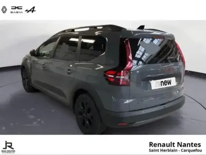 Photo 2 Dacia Jogger  1.6 hybrid 140ch Extreme+ 7 places -24