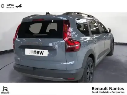 Photo 4 Dacia Jogger  1.6 hybrid 140ch Extreme+ 7 places -24