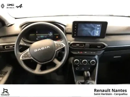 Photo 13 Dacia Jogger  1.6 hybrid 140ch Extreme+ 7 places -24