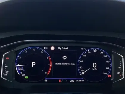 Photo 10 Volkswagen Taigo  1.0 TSI 116ch R-Line DSG7