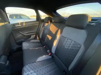 Photo 11 Volkswagen Taigo  1.0 TSI 116ch R-Line DSG7