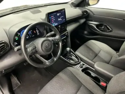 Photo 13 Toyota Yaris  Cross 130h Design AWD-i MC24