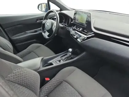 Photo 12 Toyota C-HR  122h Dynamic Business 2WD E-CVT + Programme Beyond Zero Academy MY22