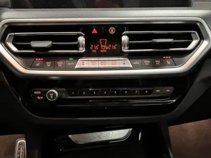 Photo 9 BMW X3  xDrive30e 292ch M Sport