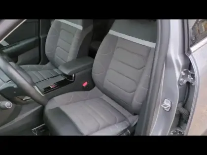 Photo 6 Citroën C4  PureTech 130ch S&S Shine