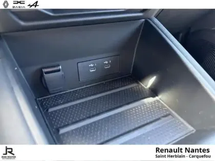 Photo 18 Renault Symbioz Gén. I Ph1 Techno 5