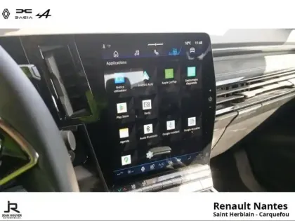 Photo 11 Renault Espace  1.2 E-Tech full hybrid 200ch esprit Alpine 7 places - 24