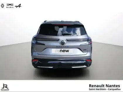 Photo 3 Renault Espace  1.2 E-Tech full hybrid 200ch esprit Alpine 7 places - 24