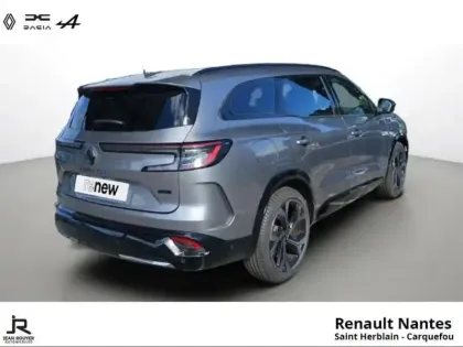 Photo 4 Renault Espace  1.2 E-Tech full hybrid 200ch esprit Alpine 7 places - 24